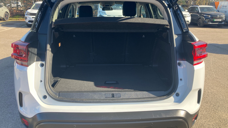 Citroen C5 Aircross 1.2 Hybrid 136 Max Edition 5dr e-DCS6 Petrol Hatchback